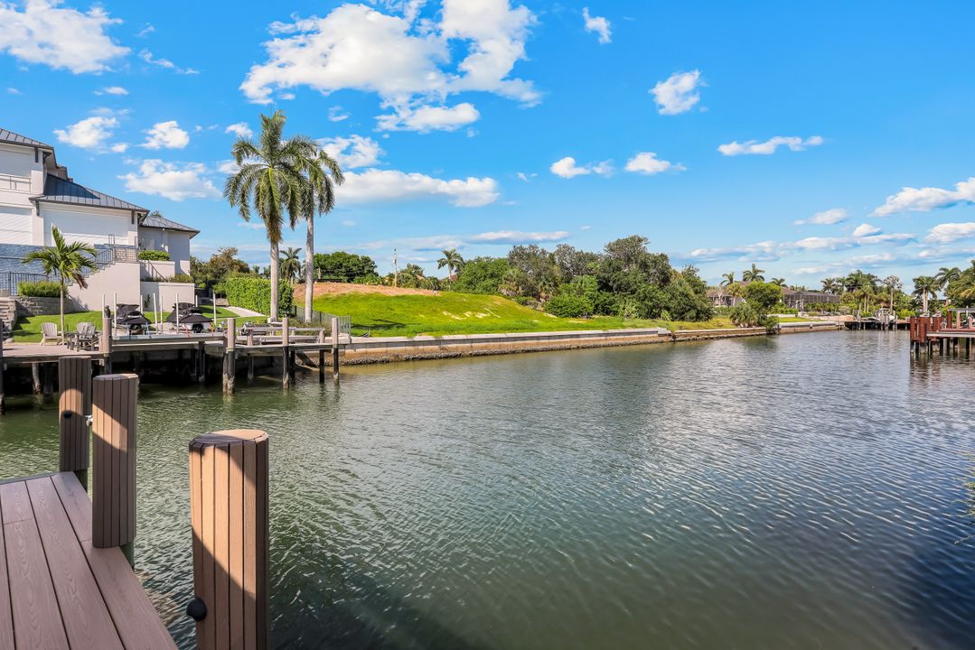 1658 McIlvaine Ct, Marco Island, FL 34145