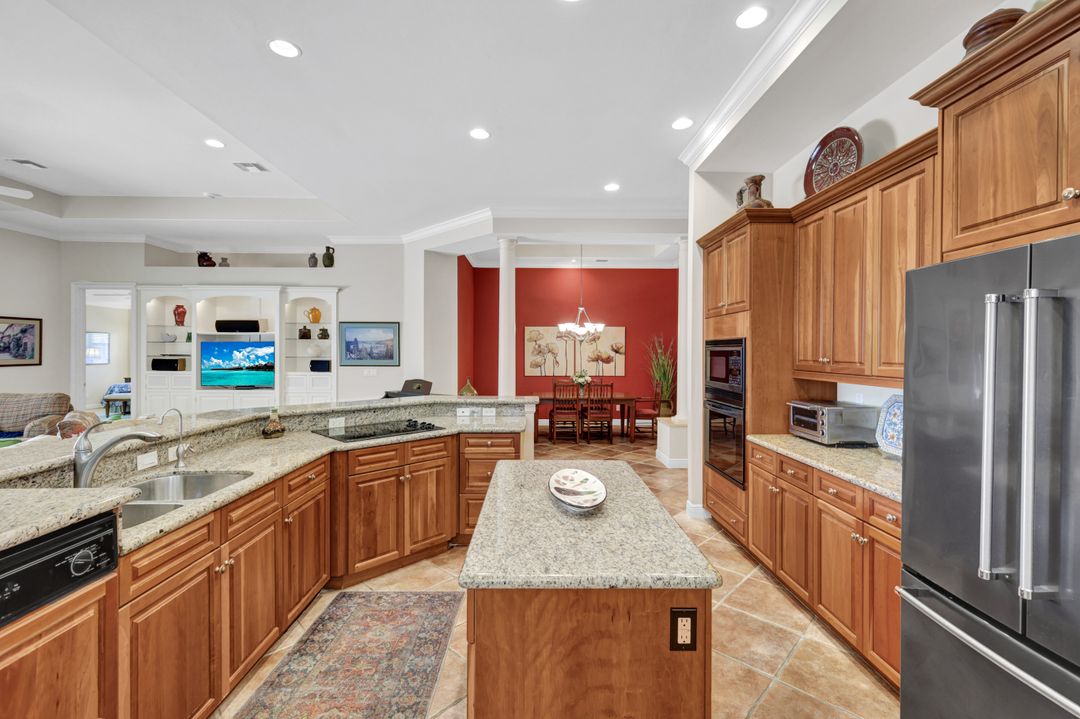 27536 Riverbank Dr, Bonita Springs, FL 34134