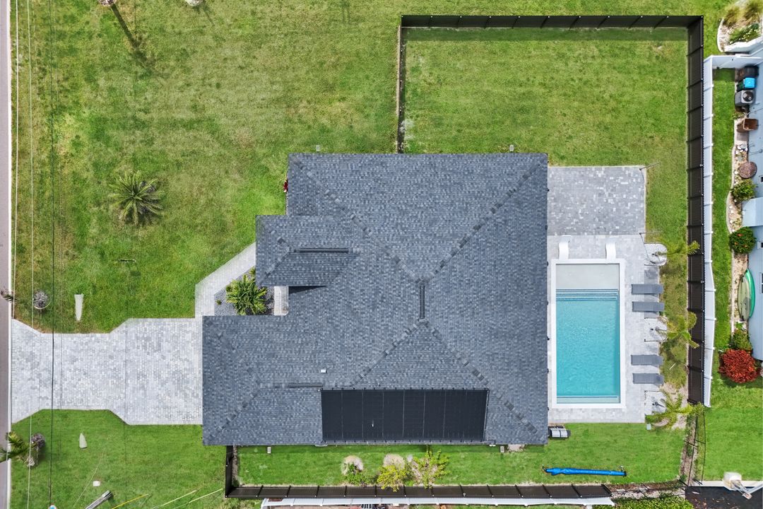 2419 Country Club Blvd, Cape Coral, FL 33990