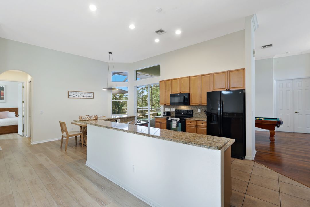 1426 SE 32nd St, Cape Coral, FL 33904