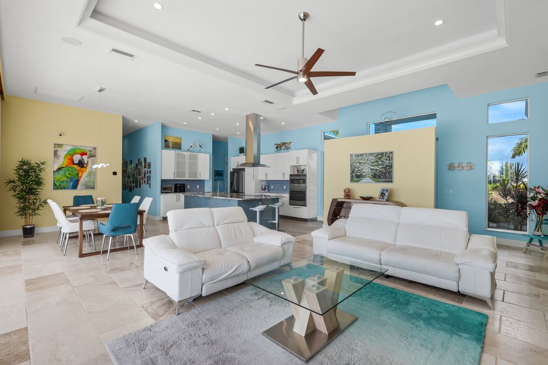 1000 NW 37th Pl, Cape Coral, FL 33993