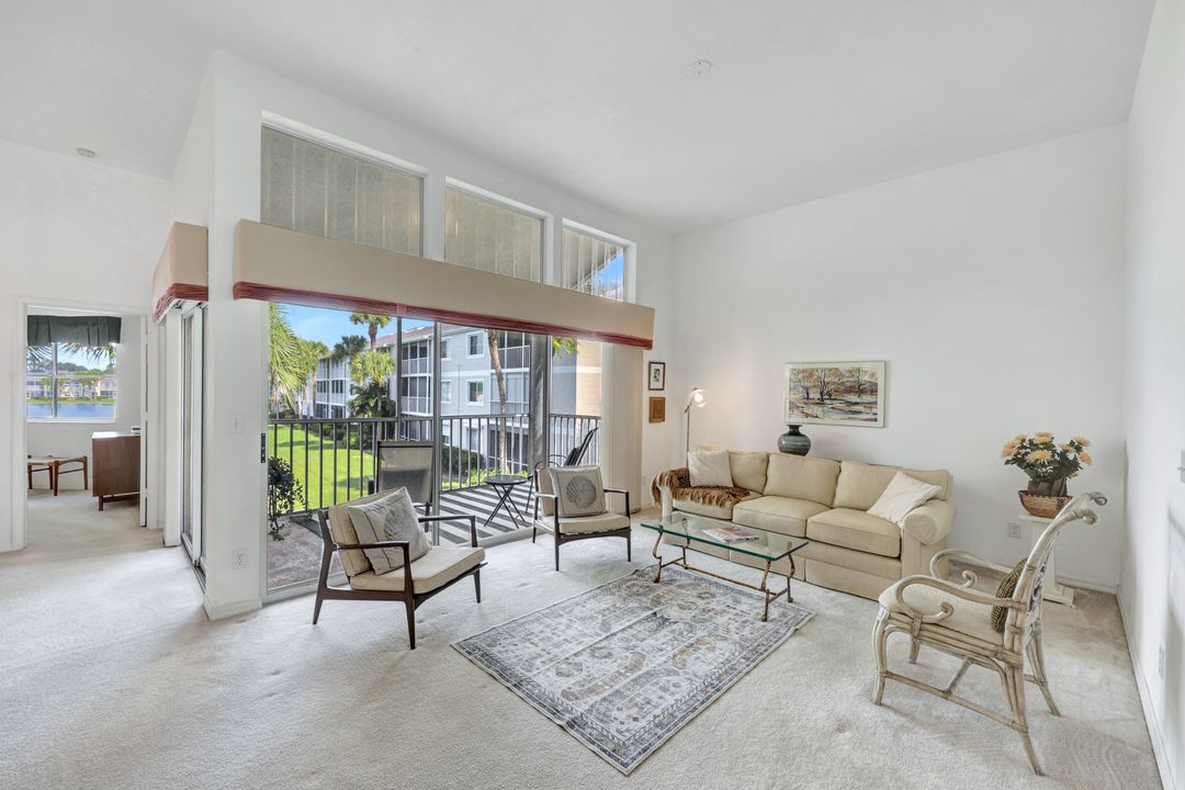 2861 Citrus Lake Dr #L201, Naples, FL 34109