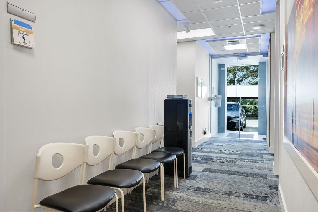 11983 Tamiami Trl N, Naples, FL 34110