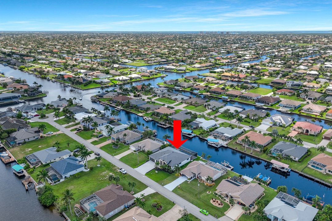 2826 SW 37th Terrace, Cape Coral, FL 33914