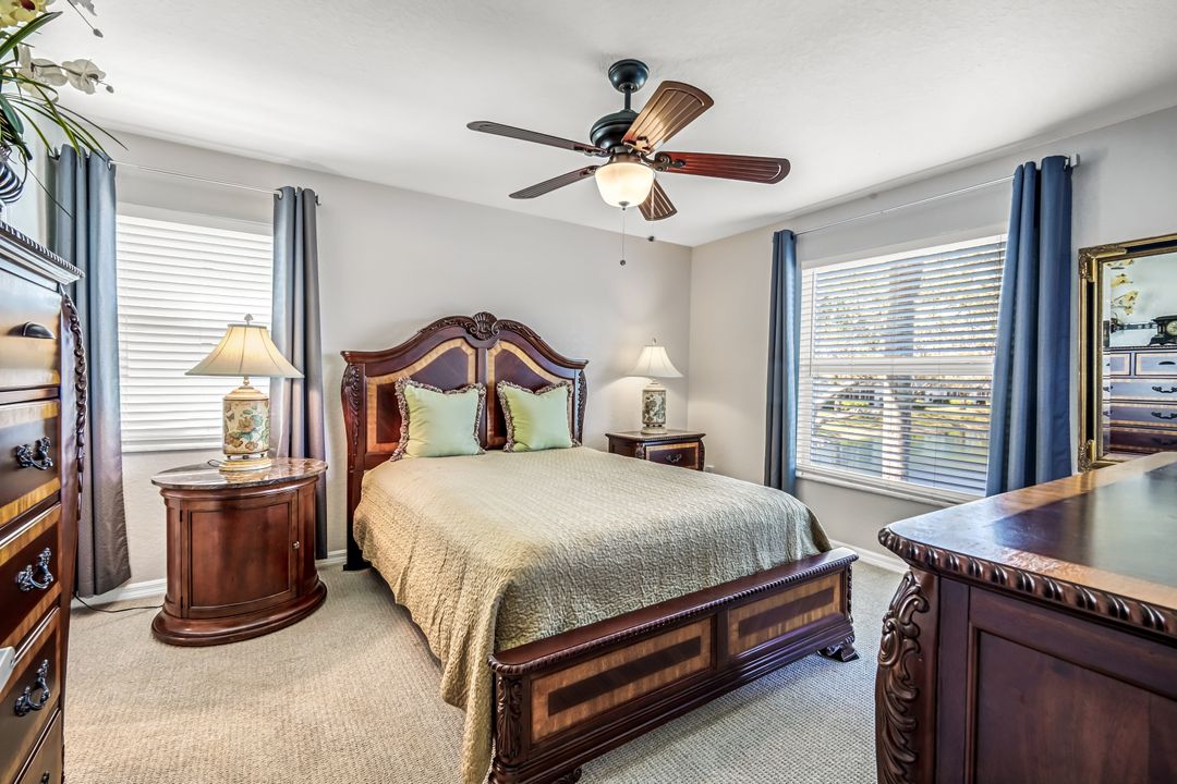 9580 Victoria Ln #208, Naples, FL 34109