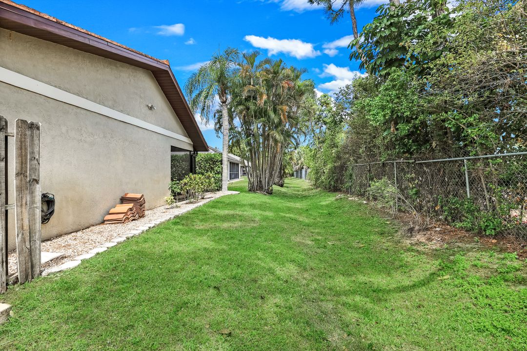 26896 Spanish Gardens Dr, Bonita Springs, FL 34135