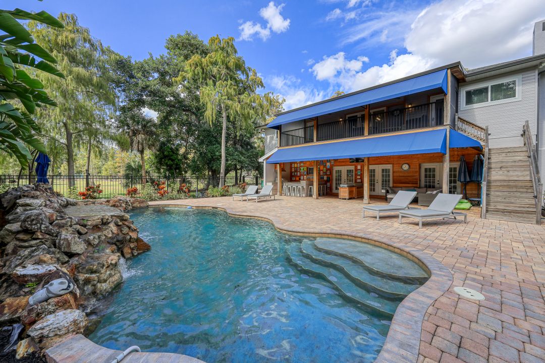 6036 Cedar Tree Ln, Naples, FL 34116