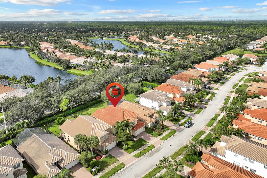 1989 Isla De Palma Cir, Naples, FL 34119