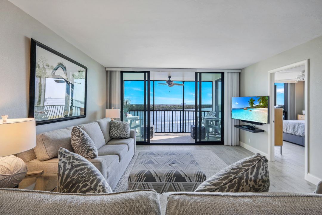 4253 Bay Beach Ln #4F, Fort Myers Beach, FL 33931