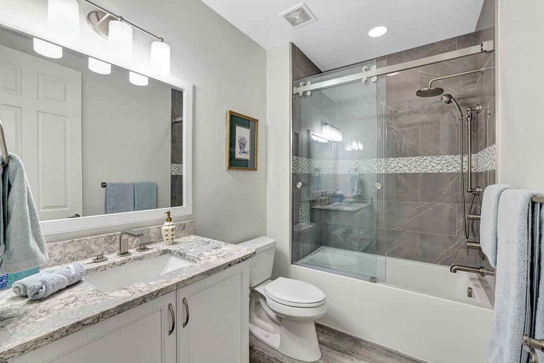 770 Bentwater Cir #103, Naples, FL 34108