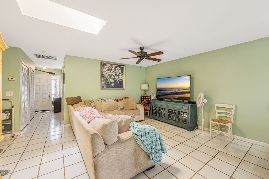 1507 SE 24th Ave, Cape Coral, FL 33990