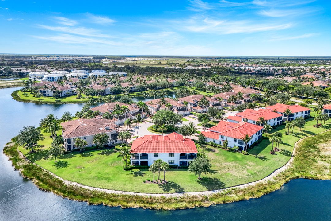 3159 Serena Ln #102, Naples, FL 34114