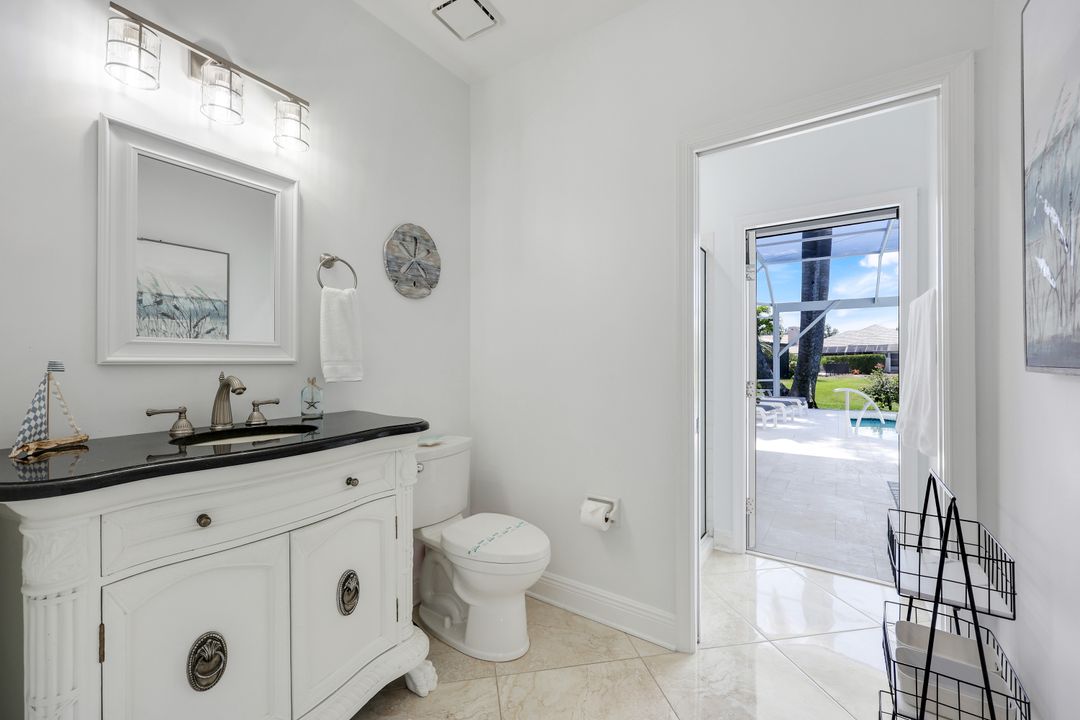 28901 Regis Ct, Bonita Springs, FL 34134