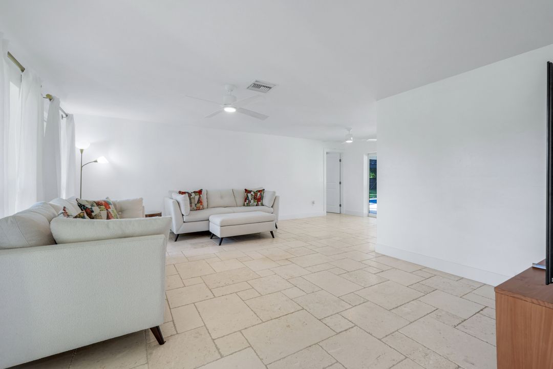 3636 Heritage Ln, Fort Myers, FL 33908