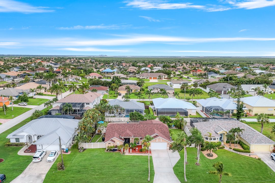 2310 SW 53rd St, Cape Coral, FL 33914