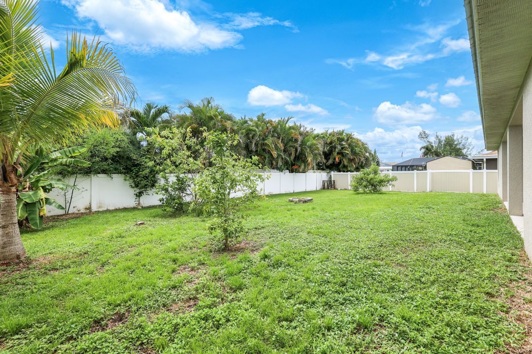 2610 SW 32nd St, Cape Coral, FL 33914