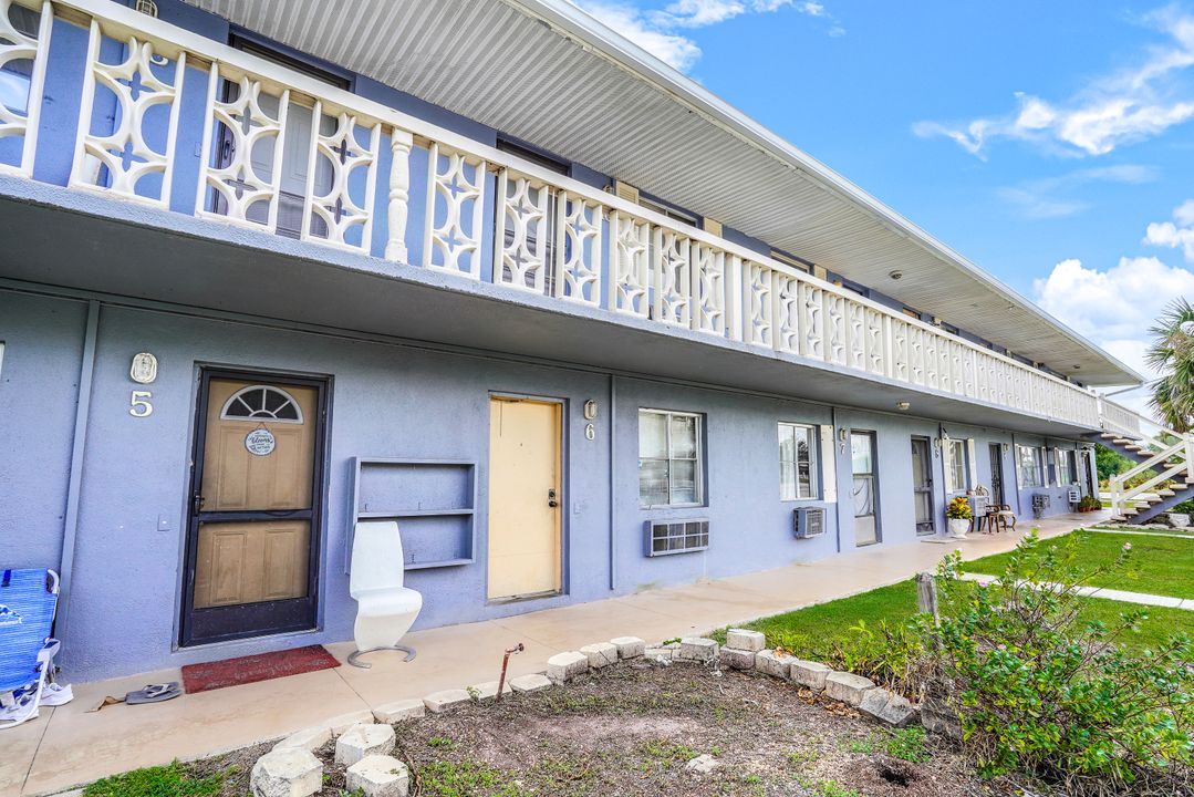 7000 Port Blvd #16, Fort Myers, FL 33967