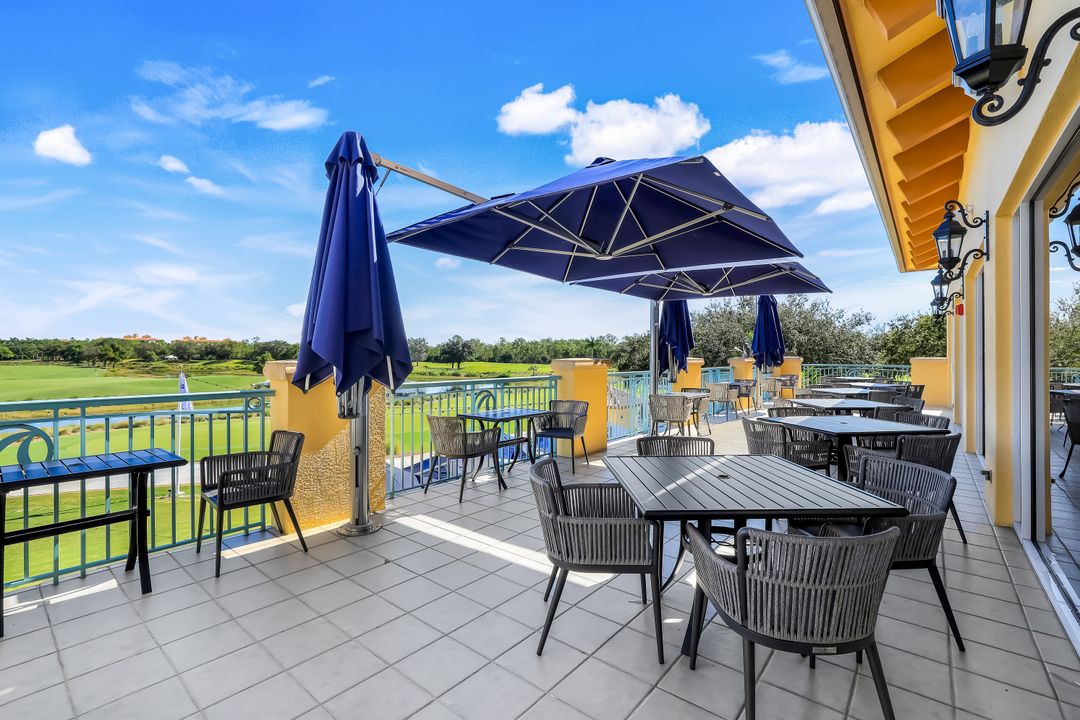 2626 Bolero Dr, Naples, FL 34109