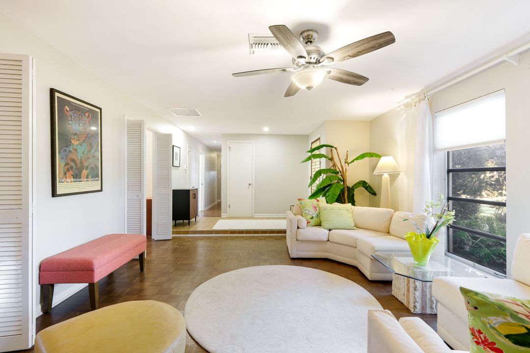 1334 Vesper Dr, Fort Myers, FL 33901