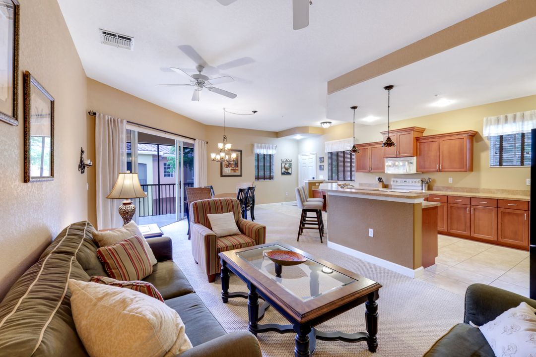 8721 Piazza Del Lago Cir #205, Estero, FL 33928
