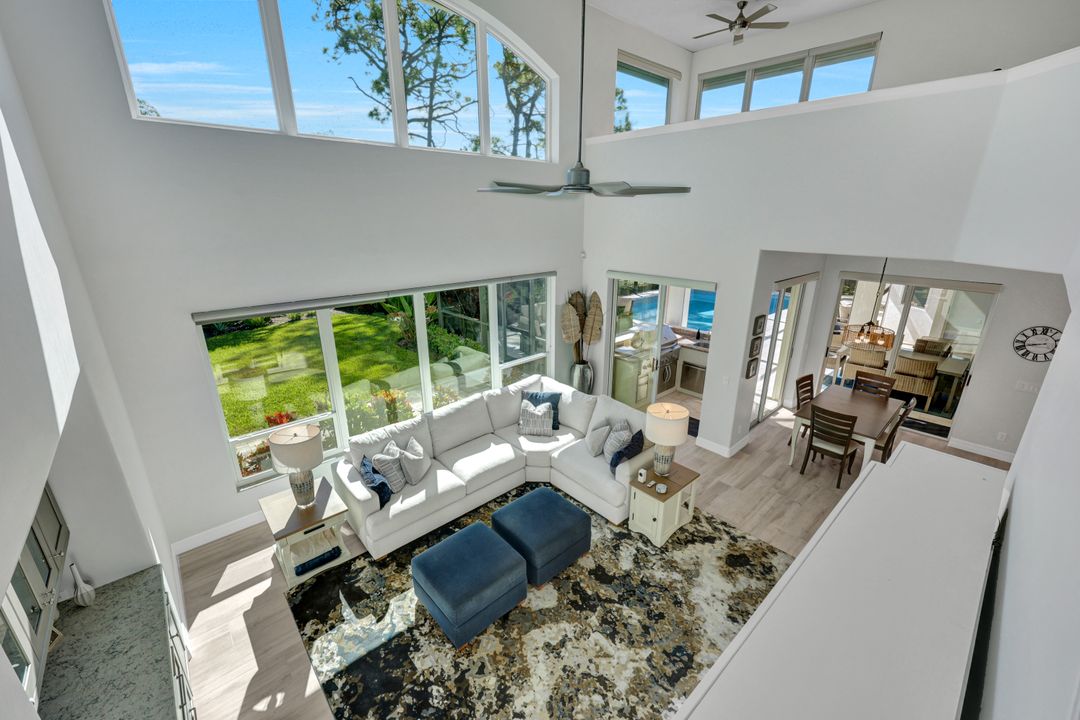 25011 Goldcrest Dr, Bonita Springs, FL 34134