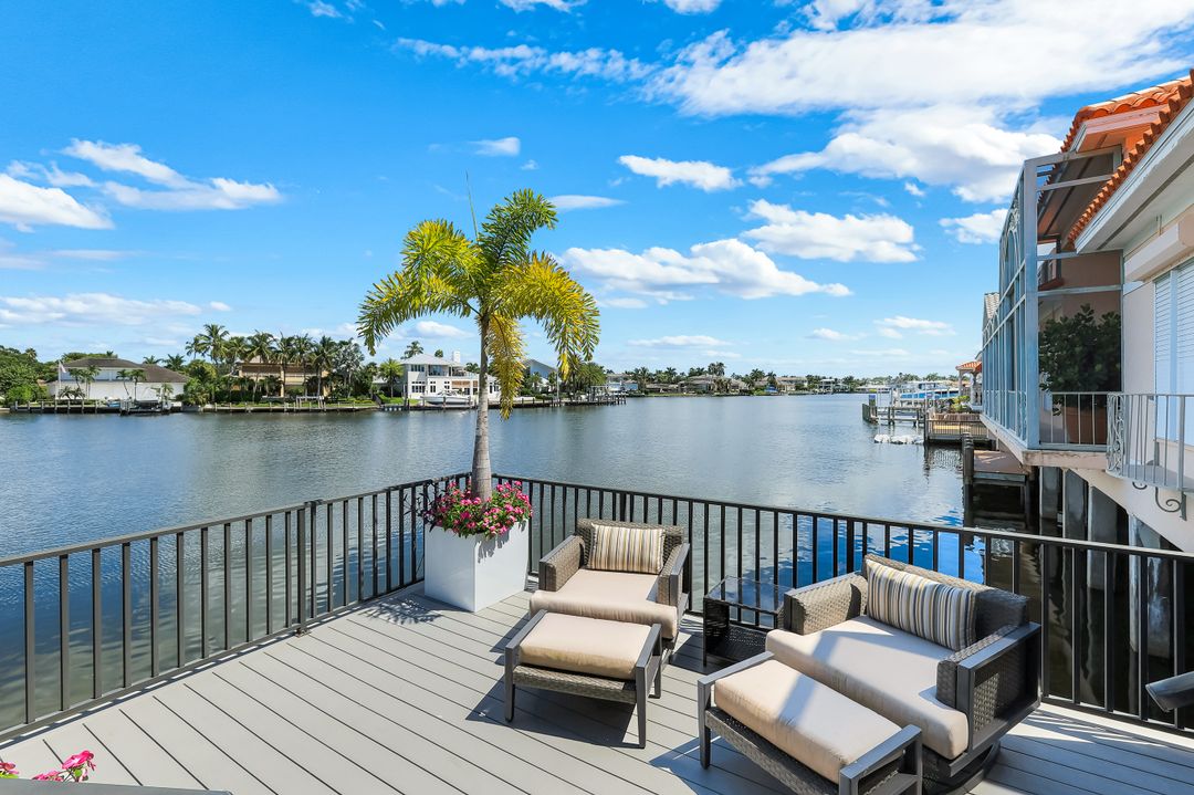 4900 Gulf Shore Blvd N, Naples, FL 34103