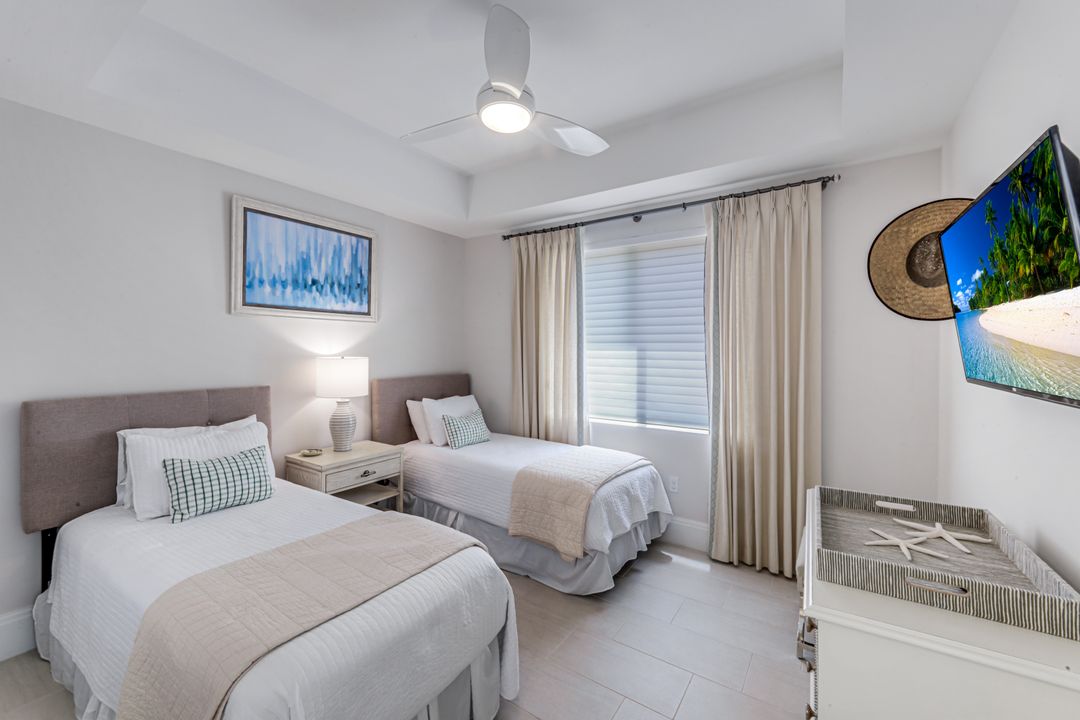 1030 3rd Ave S #216, Naples, FL 34102