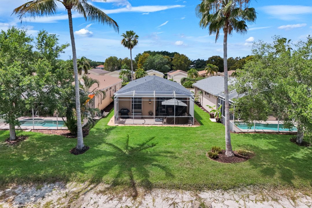 8612 Ibis Cove Cir, Naples, FL 34119