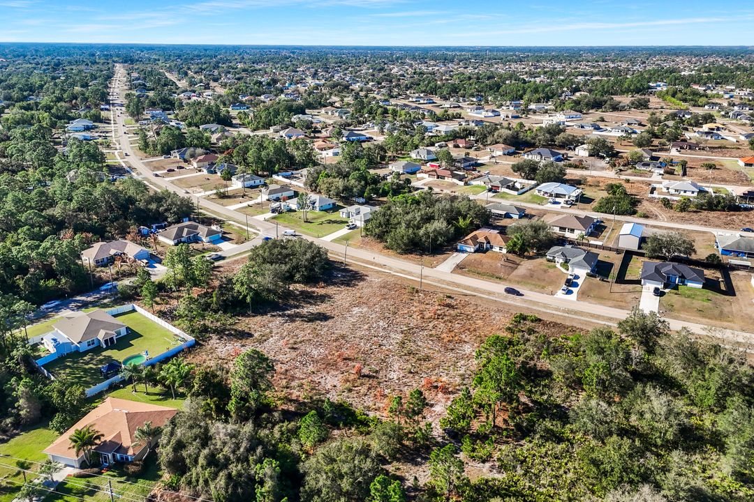 3508 25th St W, Lehigh Acres, FL 33971