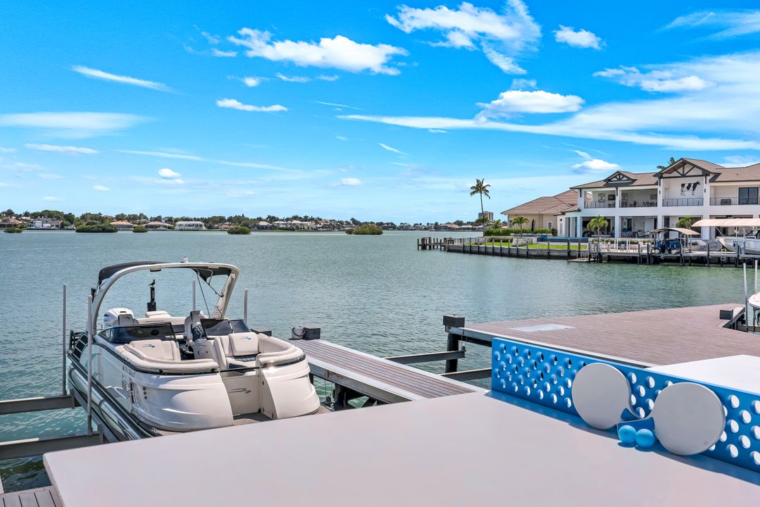 1631 Collingswood Ct, Marco Island, FL 34145