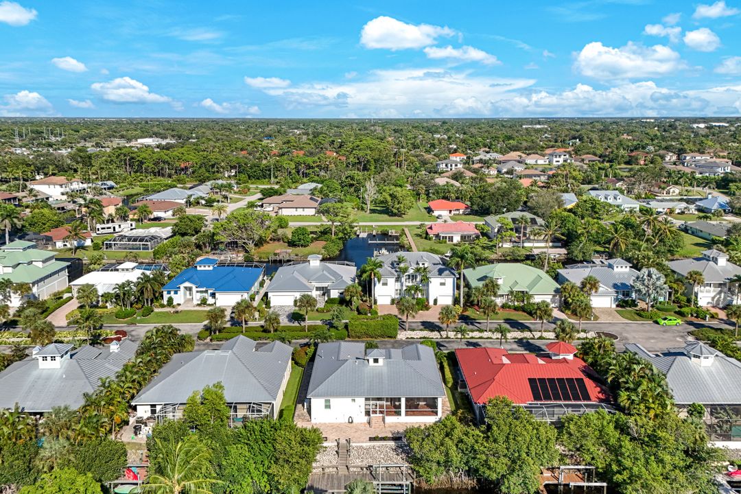 27080 Flamingo Dr, Bonita Springs, FL 34135