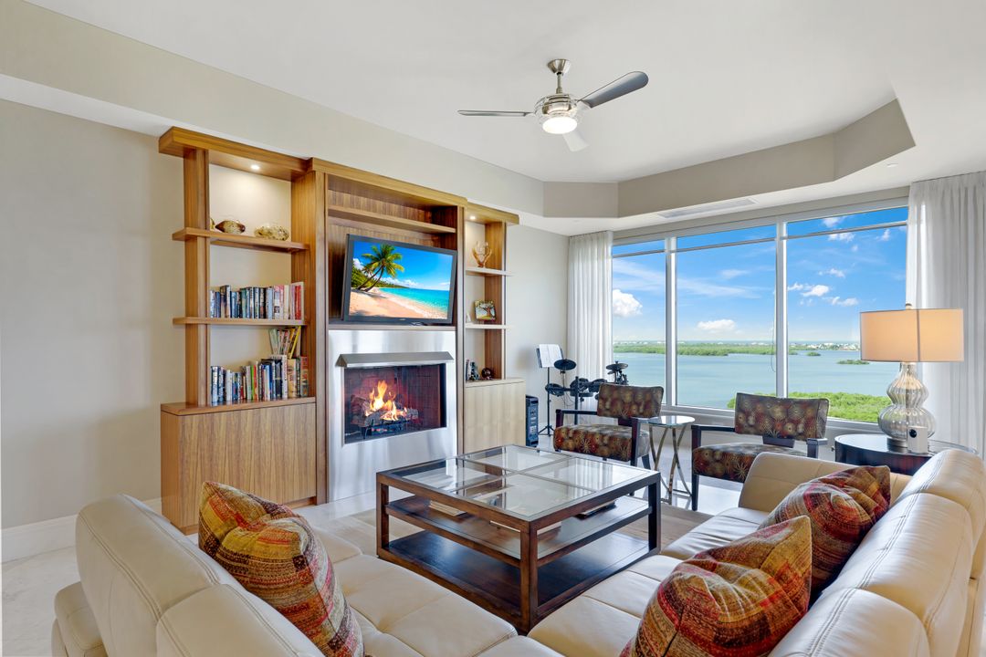 4851 Bonita Bay Blvd, Bonita Springs, FL 34134