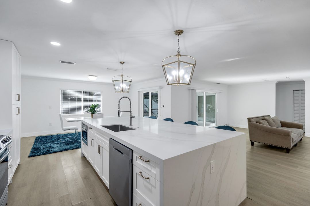 27153 Edenbridge Ct, Bonita Springs, FL 34135