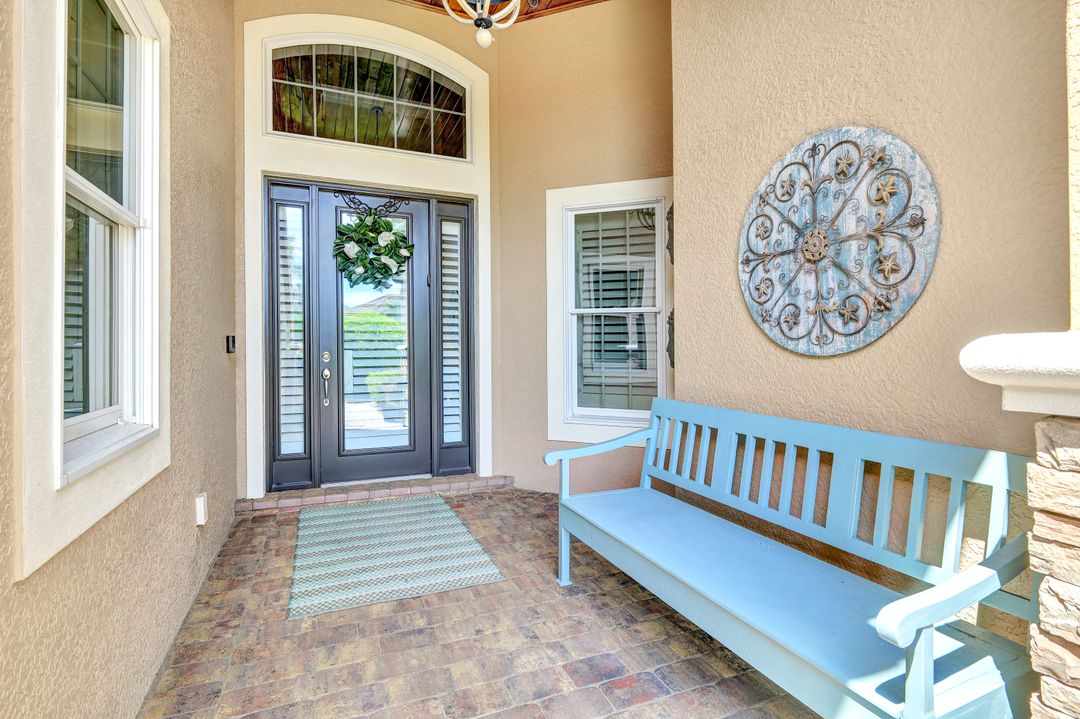 9784 Nickel Ridge Cir, Naples, FL 34120