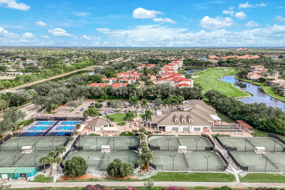 8895 Ventura Way, Naples, FL 34109