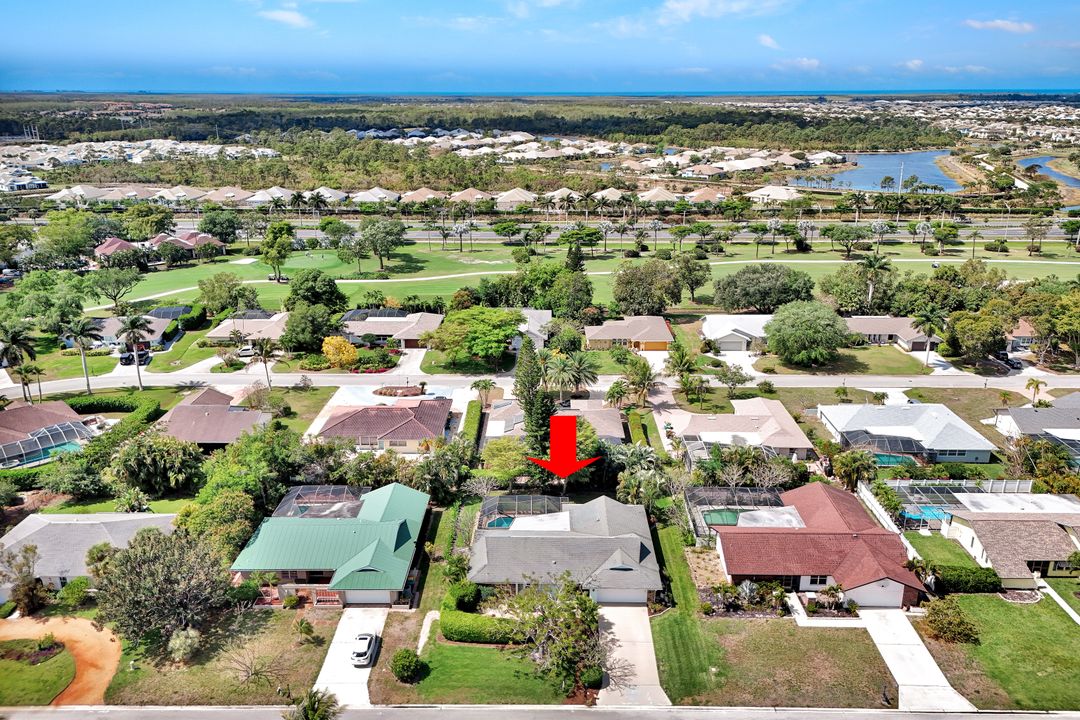 208 Baltusrol Dr, Naples, FL 34113