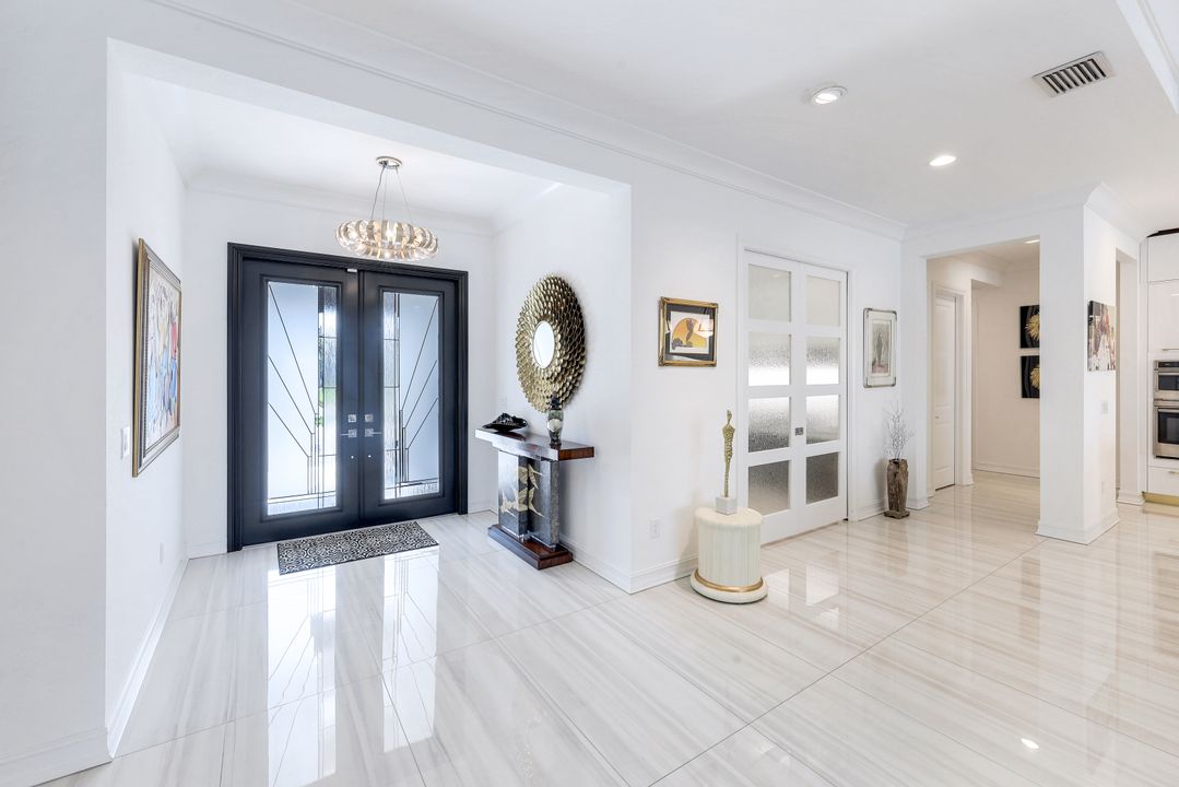 14448 Neptune Ave, Naples, FL 34114