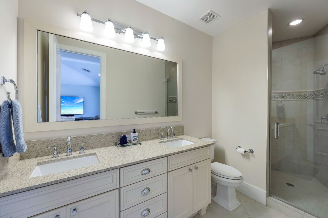 813 Magnolia Ct, Marco Island, FL 34145