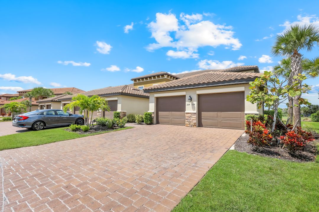 9393 Pocida Ct #104, Naples, FL 34119