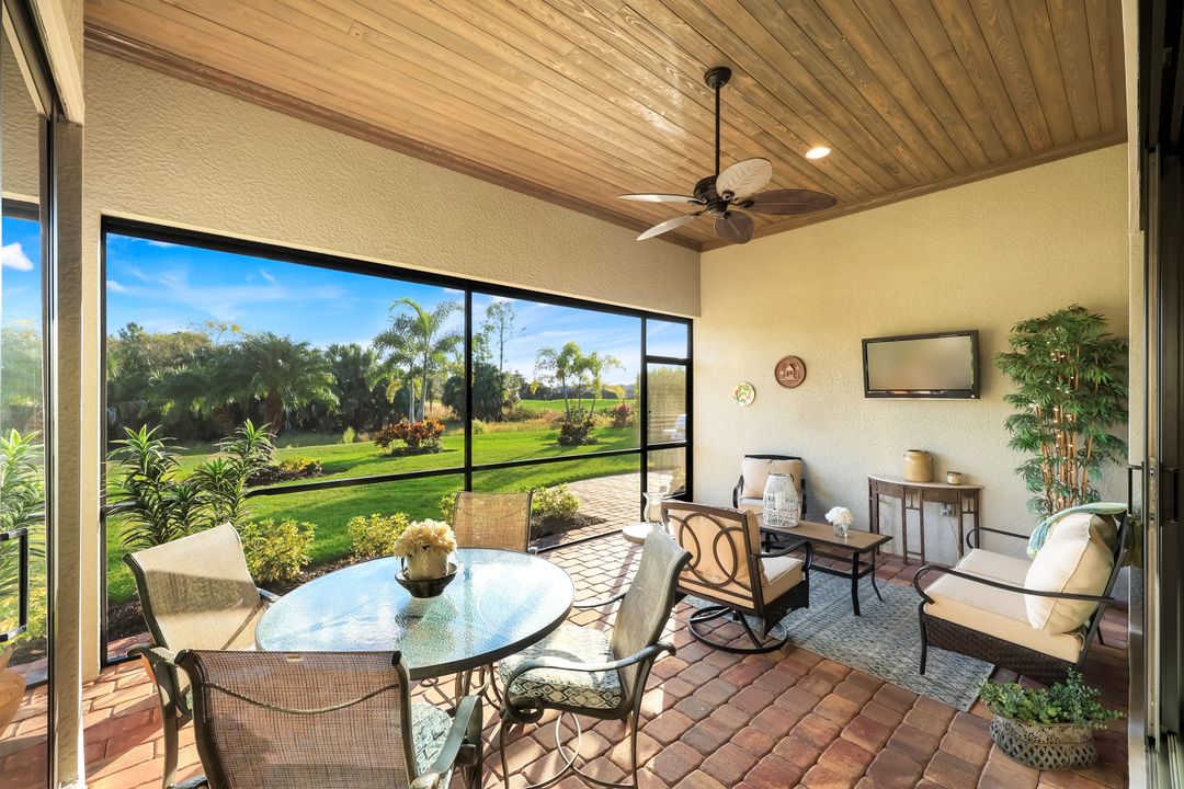 9328 Surfbird Ct, Naples, FL 34120