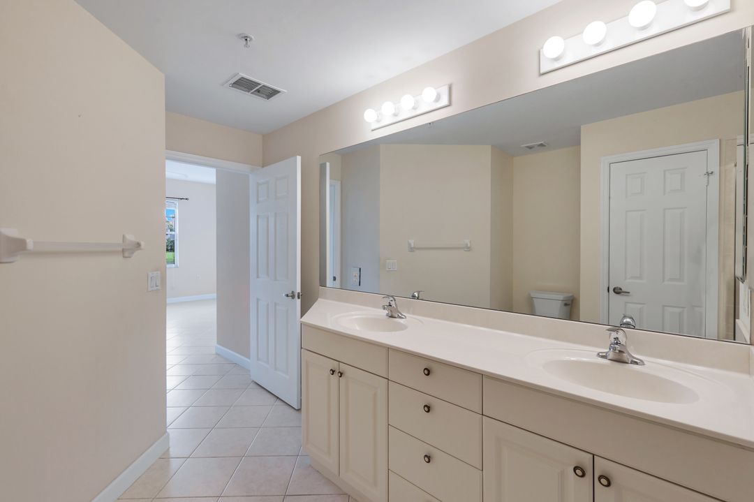 3058 Driftwood Way #4407, Naples, FL 34109