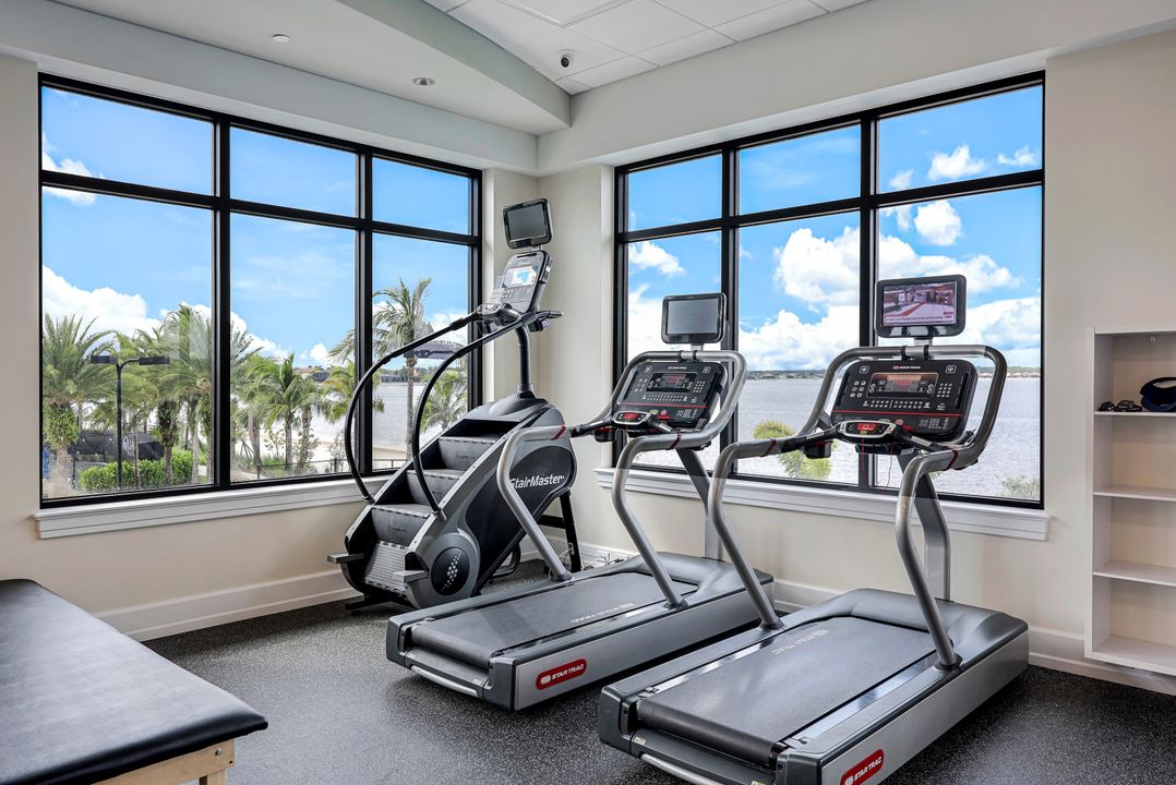 9220 Quartz Ln #101, Naples, FL 34120