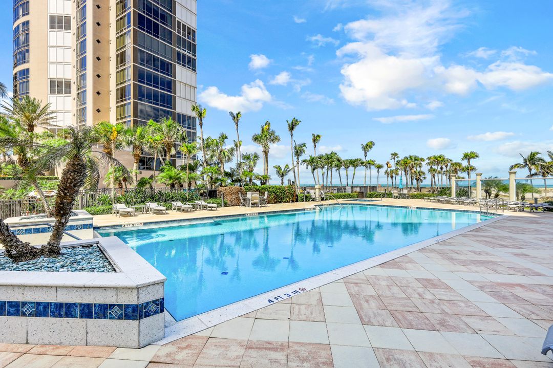 4401 Gulf Shore Blvd N #708, Naples, FL 34103