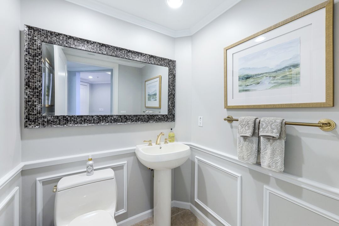 1060 Borghese Ln #2002, Naples, FL 34114