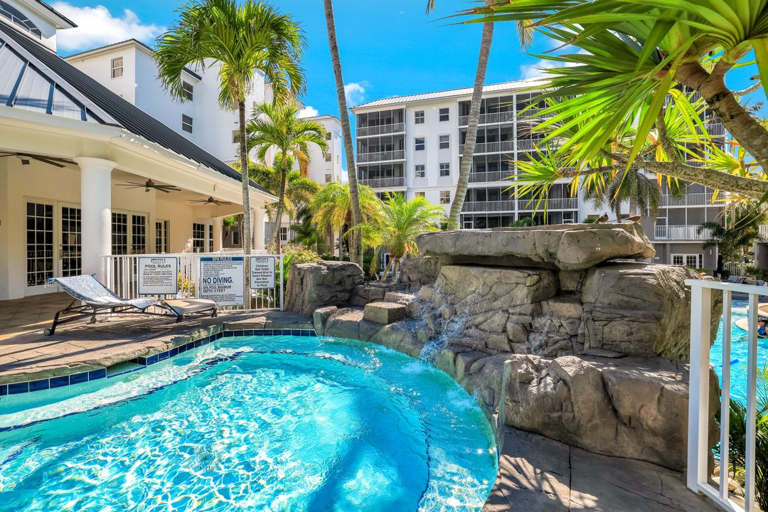 400 Flagship Dr #602, Naples, FL 34108