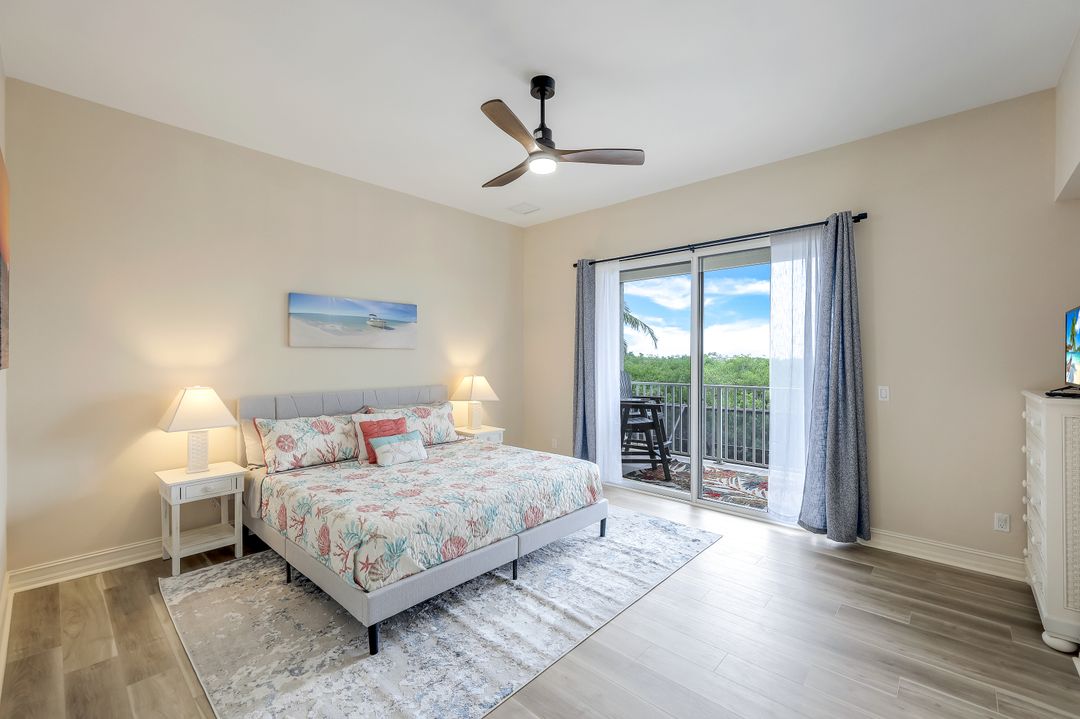 458 Spinnaker Dr, Marco Island, FL 34145
