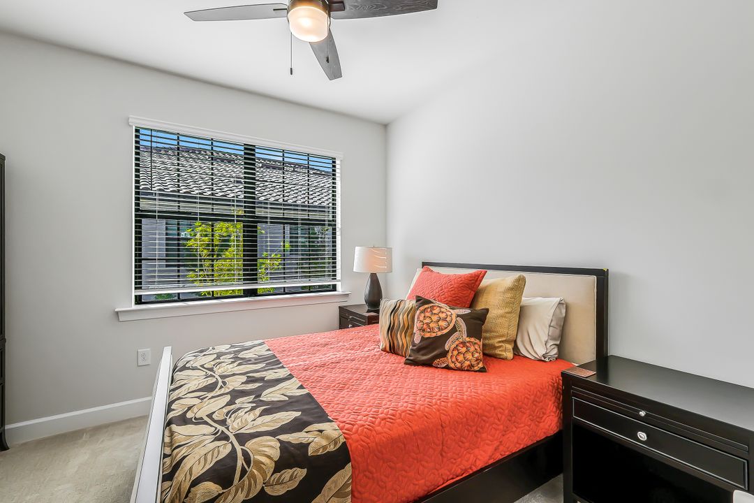 12350 Canal Grande Dr, Fort Myers, FL 33913