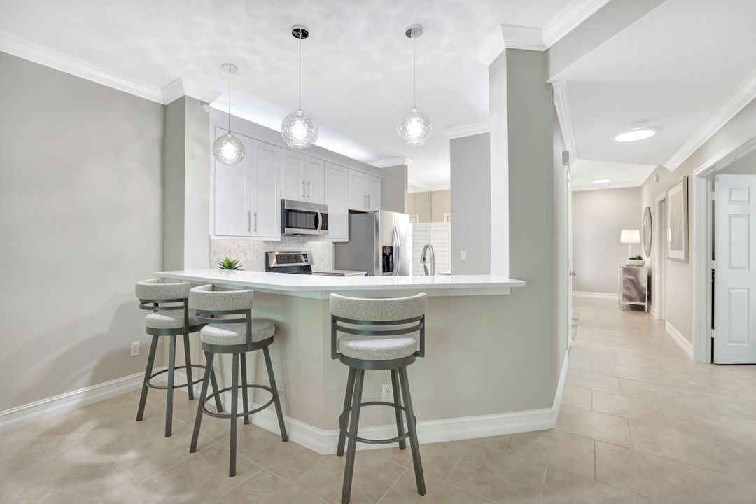 7087 Barrington Cir #101, Pelican Bay, FL 34108