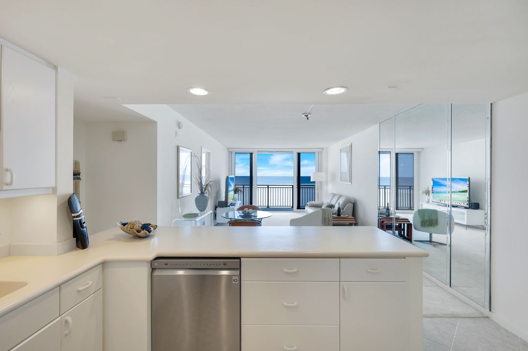 180 Seaview Ct #607, Marco Island, FL 34145