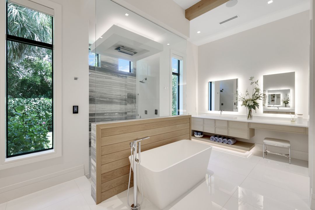 493 Carica Rd, Naples, FL 34108
